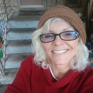 Meet your Posher, Georgina